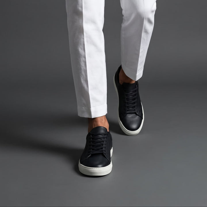 Tenis negro para hombre en cuero