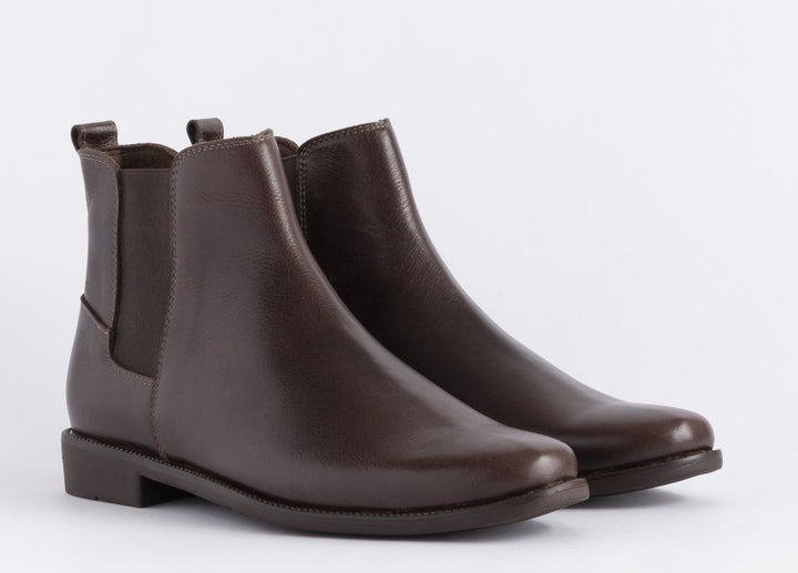 Chelsea Cuero Liso Café