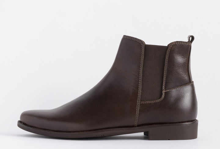 Chelsea Cuero Liso Café